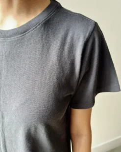 Airy Darling Tee - Carbon