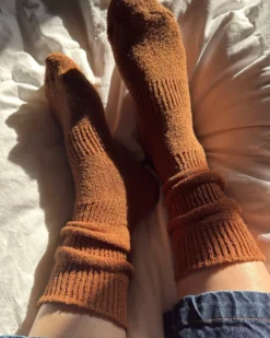 Airy Puffin Socks - Whisky