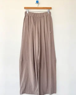 Bare Pants - Mushroom