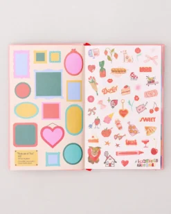 Classic 17-Month Academic Planner - Bonjour