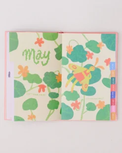 Classic 17-Month Academic Planner - Bonjour