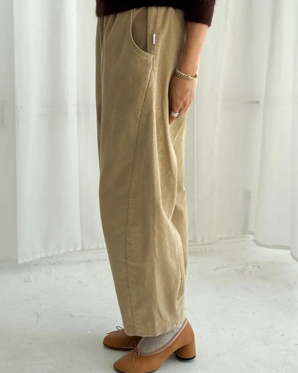 Corduroy Arc Pants - Khaki