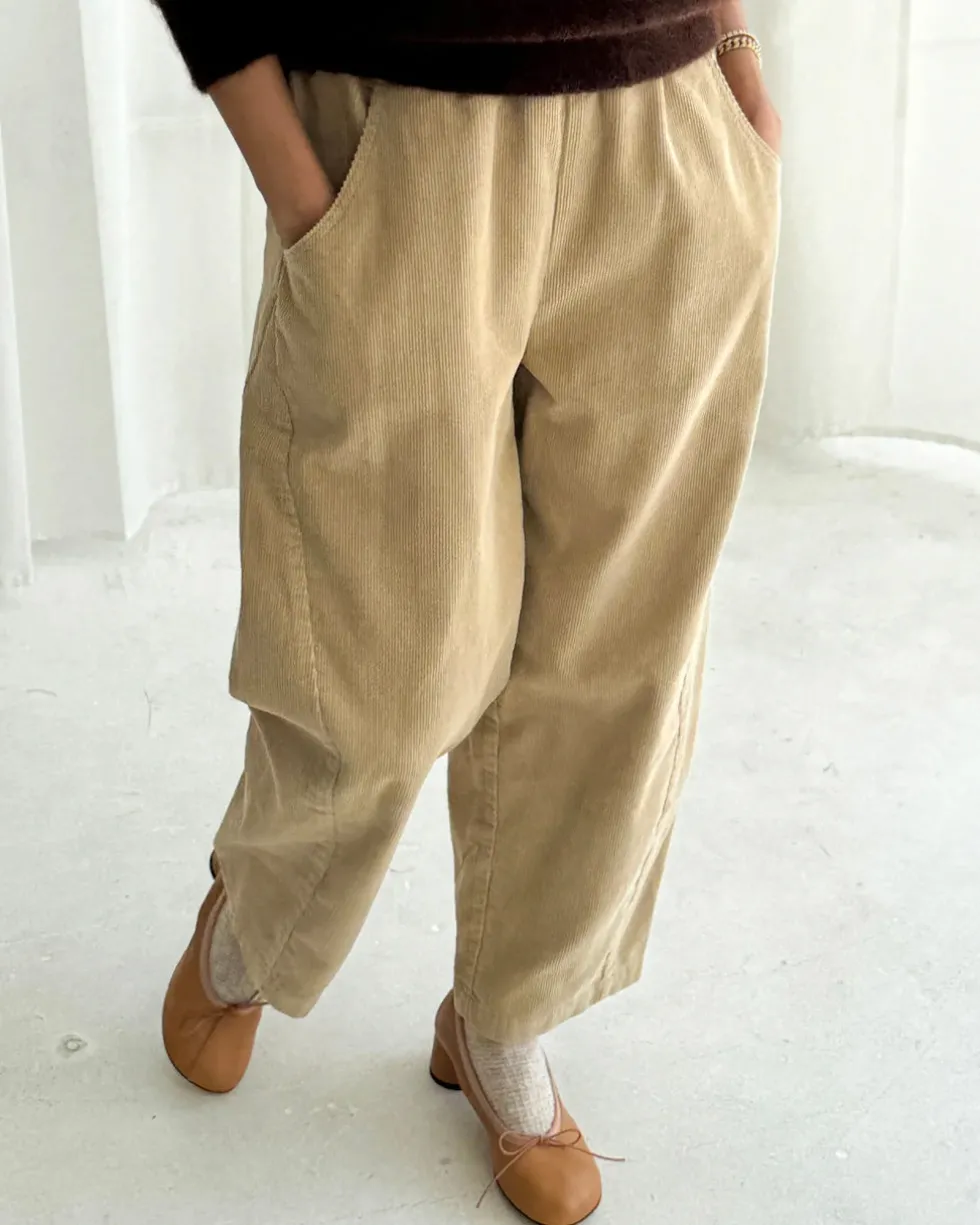 Corduroy Arc Pants - Khaki
