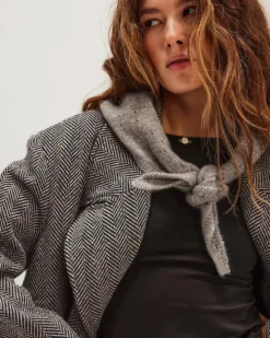Essential Triangle Scarf - Grey
