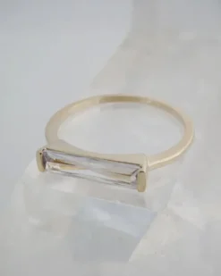 Lorena Baguette Ring - Gold
