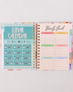 Medium 17-Month Academic Planner - Art Tools