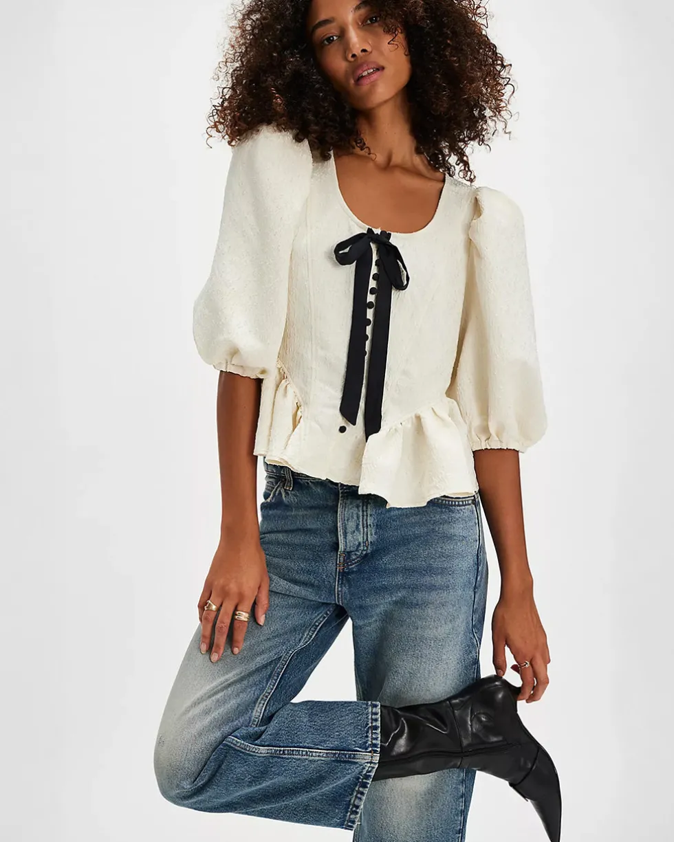 Pamela Bow Top - White Alyssum