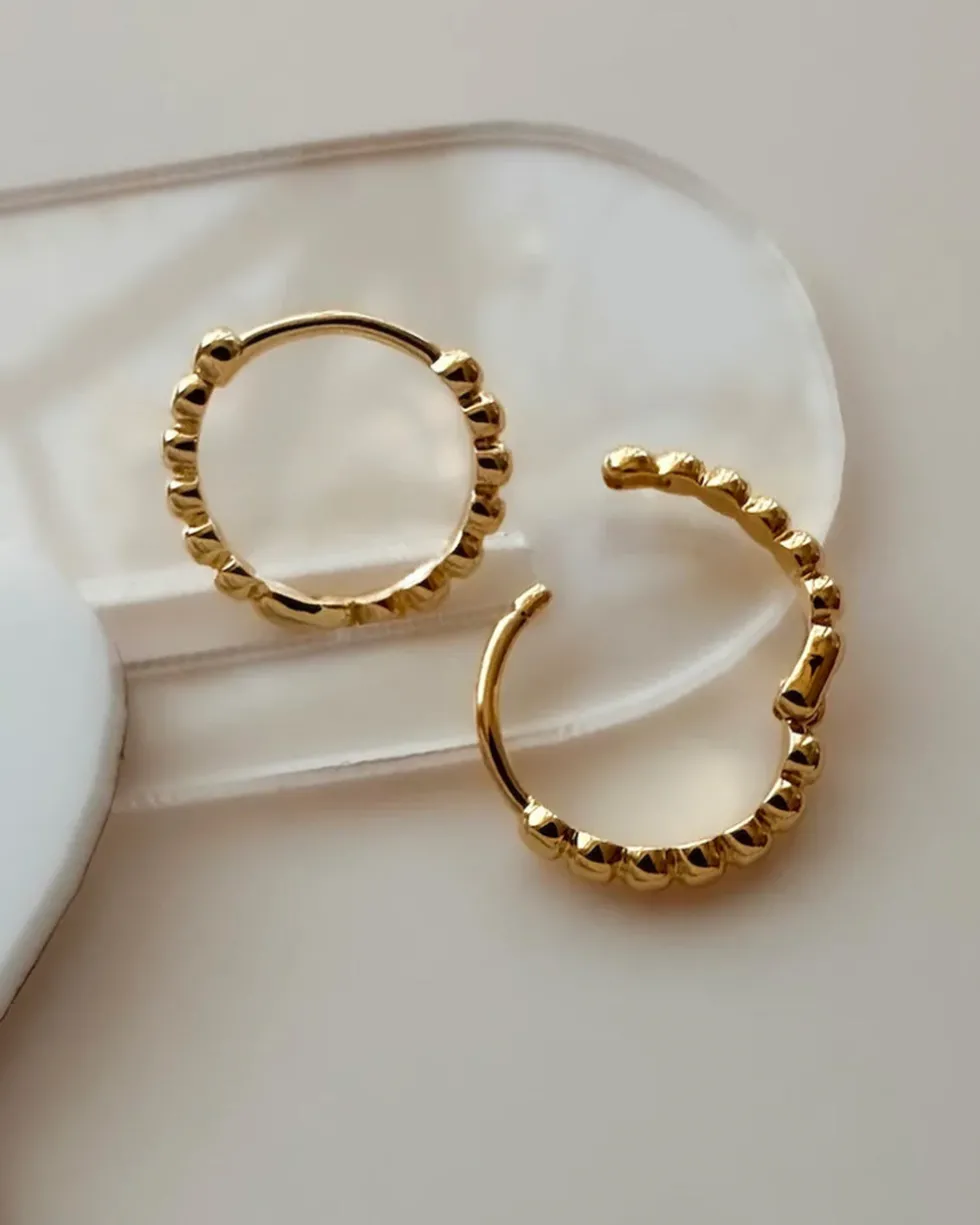 Pebble Hoops - Gold