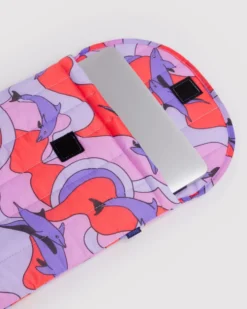 Puffy Laptop Sleeve 16" - Dolphins