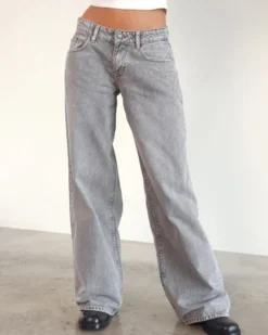Roomy Extra Wide Low Rise Jeans - Grey Wash
