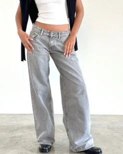 Roomy Extra Wide Low Rise Jeans - Grey Wash