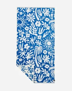 Sunny Woven Towel - Dusty Blue