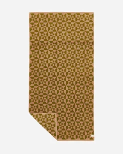 Surf Shop x Slowtide Bex Bath Towel - Mousse Daydream