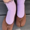The Petite Ruffled Modal Socks - Lilac + Brown