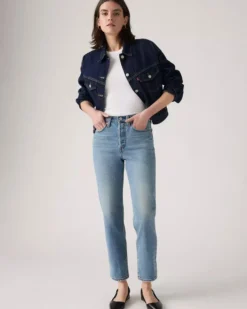 Wedgie Straight Jeans - Invest Access